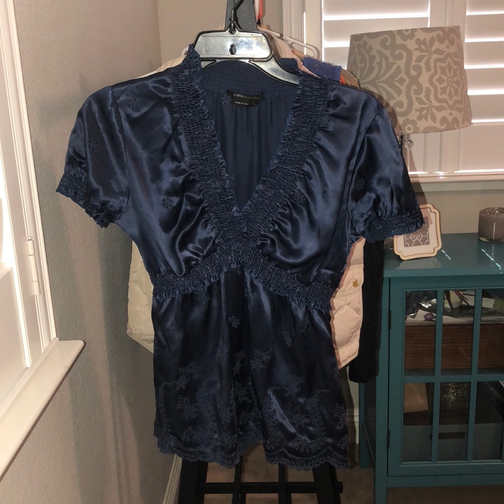 Bcbgmaxazria Eyelet Top